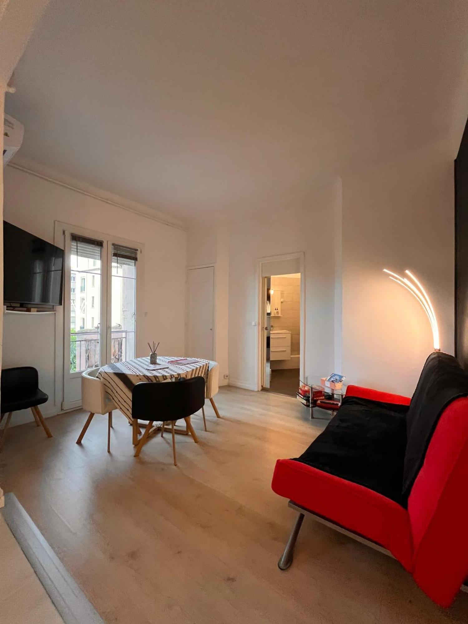 Cosy Avec Clim A 5 Min De La Gare Tgv Appartement Toulon